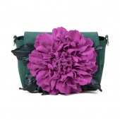 Женский замшевый клатч с цветком-аппликацией "Яркий пион"