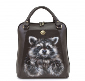 Кожаная сумка рюкзак с рисунком енотика "Пушистые лапки"
