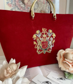 Женская сумка-шоппер из замши с вышивкой «Герб с инициалами» | Ручная работа на заказ