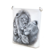 Сумочка женская кросс боди с рисунком ручной работы "Семейство львов"
