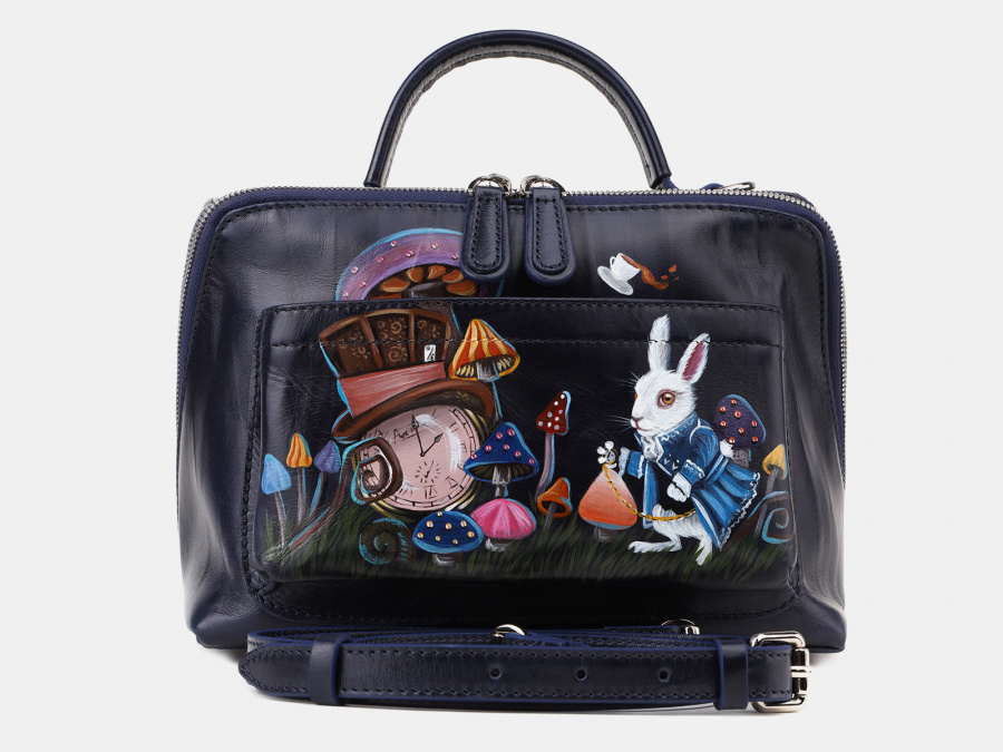 Женская сумка из кожи с росписью Кролик в Зазеркалье | Sumnizza