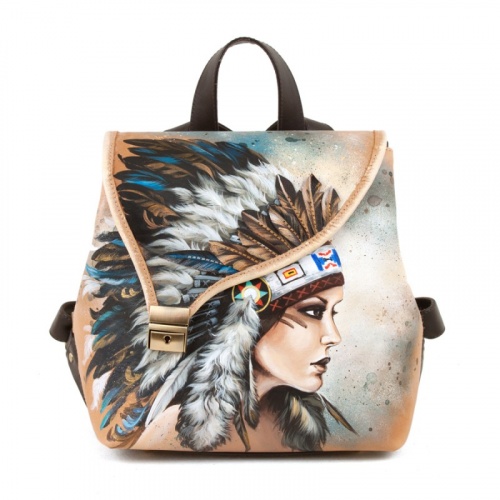 Рюкзак кожаный женский с росписью "Индианка" фото