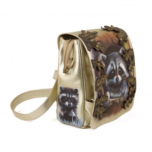 Женская сумка-рюкзак с росписью ручной работы "Енотик" фото фото 2