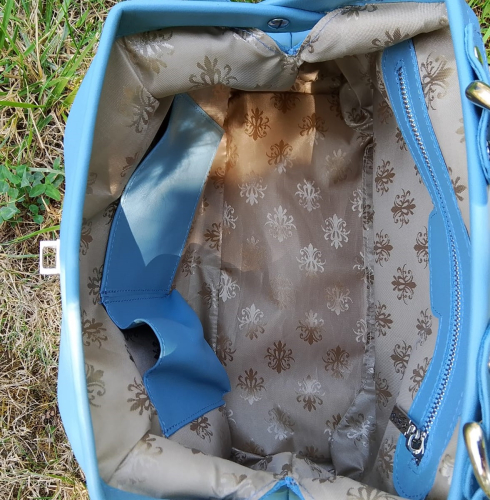 Дамский саквояж с портретной росписью «Любимцы мопсы» ручной работы - изготовление кожаной женской сумки ручной работы с рисунком | Сумки с принтом на заказ - Sumnizza фото 3