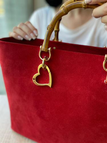 Женская большая сумка шоппер с подвесным кулоном "Сердце" фото шоппера фото 2