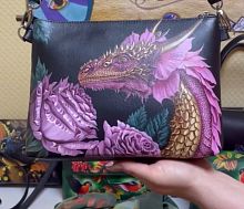 Женский клатч с росписью символа года "Лиловый дракон" фото