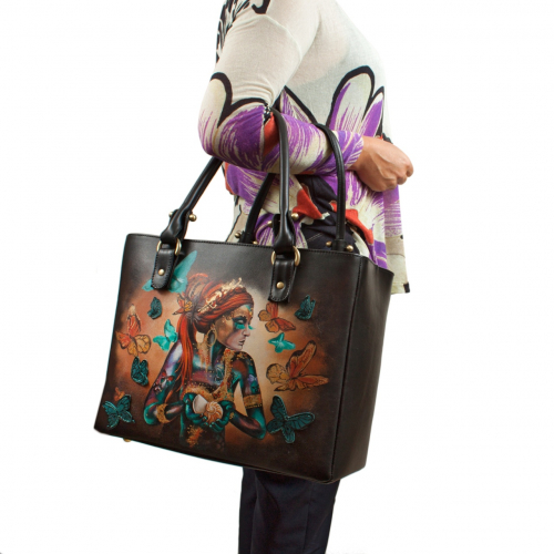 Кожаная сумка шоппер с росписью "Еноты в анютиных глазках" фото шоппера фото 6