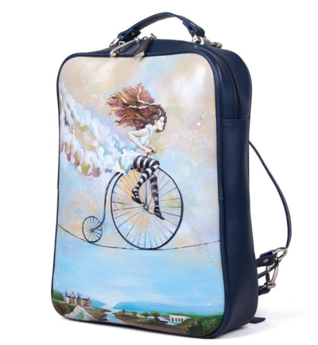 Кожаная сумка рюкзак с принтом "Девушка на канате" ручной работы с рисунком и вышивкой на заказ
